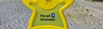 Trafik og sikkerhed. Nudging i Trafikken. Trafiksikkerhed ved Skolevej. Trafik Bjørn. Gul Trafik Bjørn. Dukke i trafikken. www.brave.dk